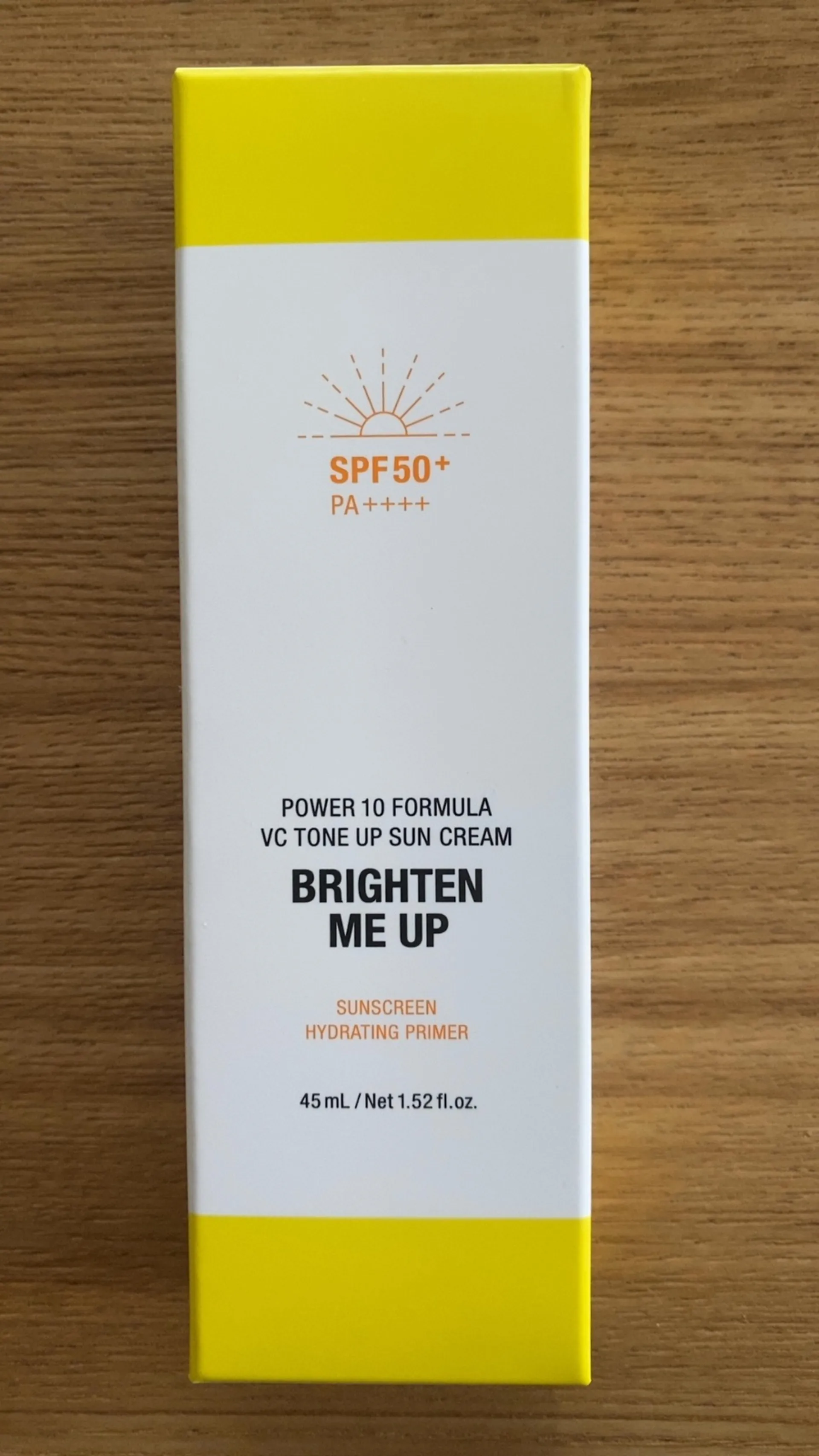 See on Skin Power 10 Formula VC Tone Up päikesekreem Brighten Me Up SPF 50+ PA++++, foto 1 6-st
