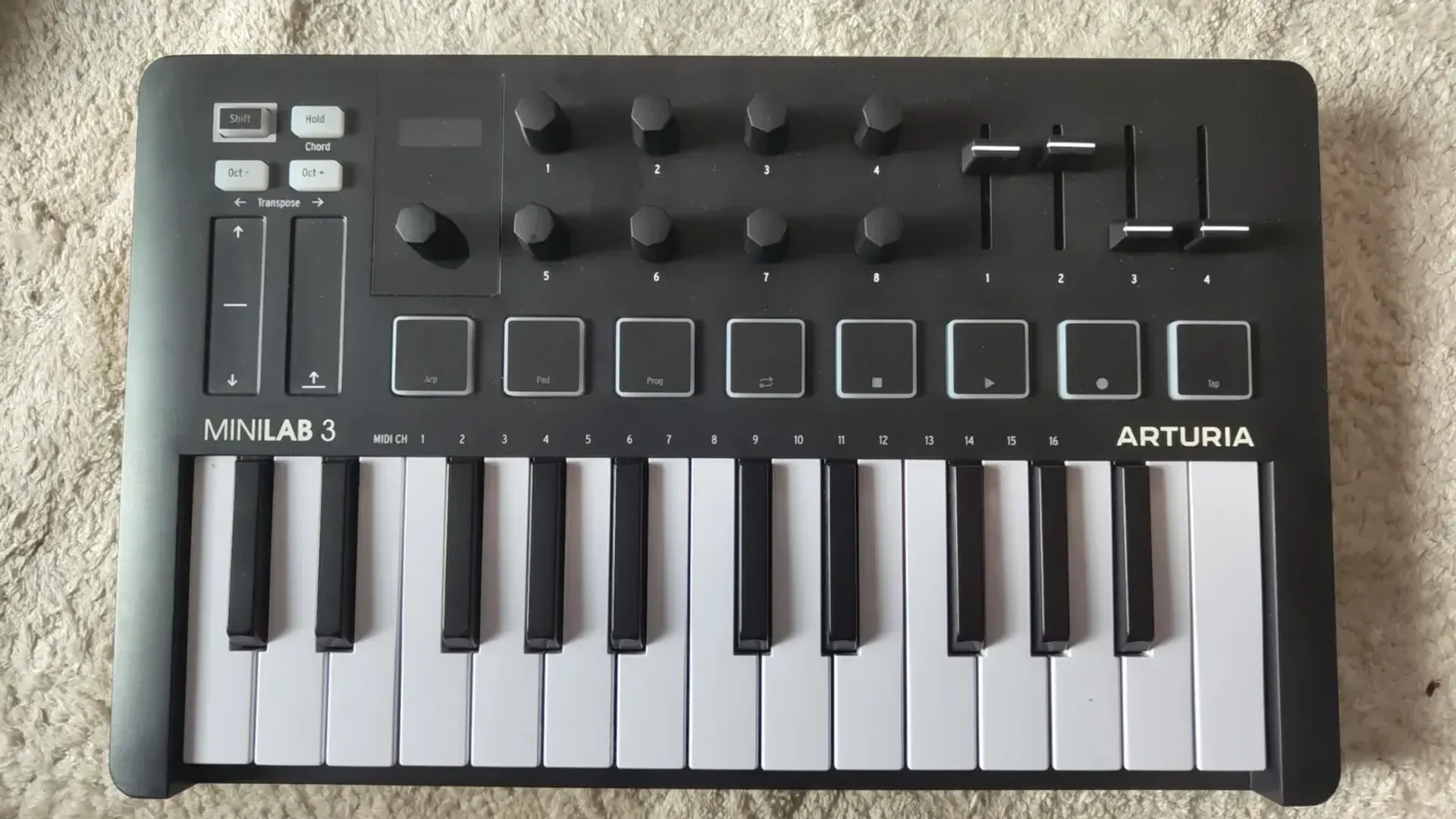 First photo of listing: Arturia MiniLab 3 MIDI Controller
