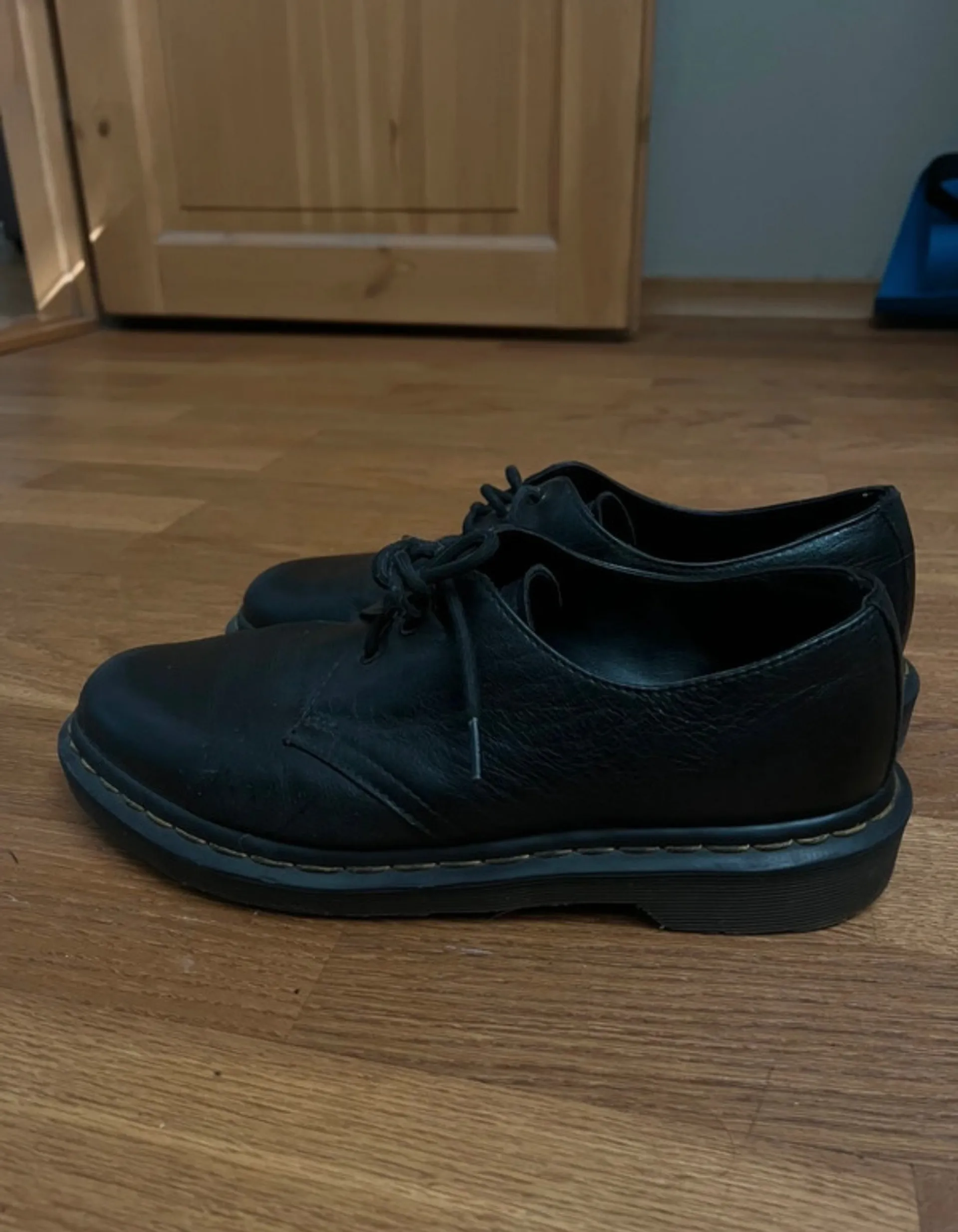 Черные туфли-оксфорды Dr Martens, фото 2 из 5