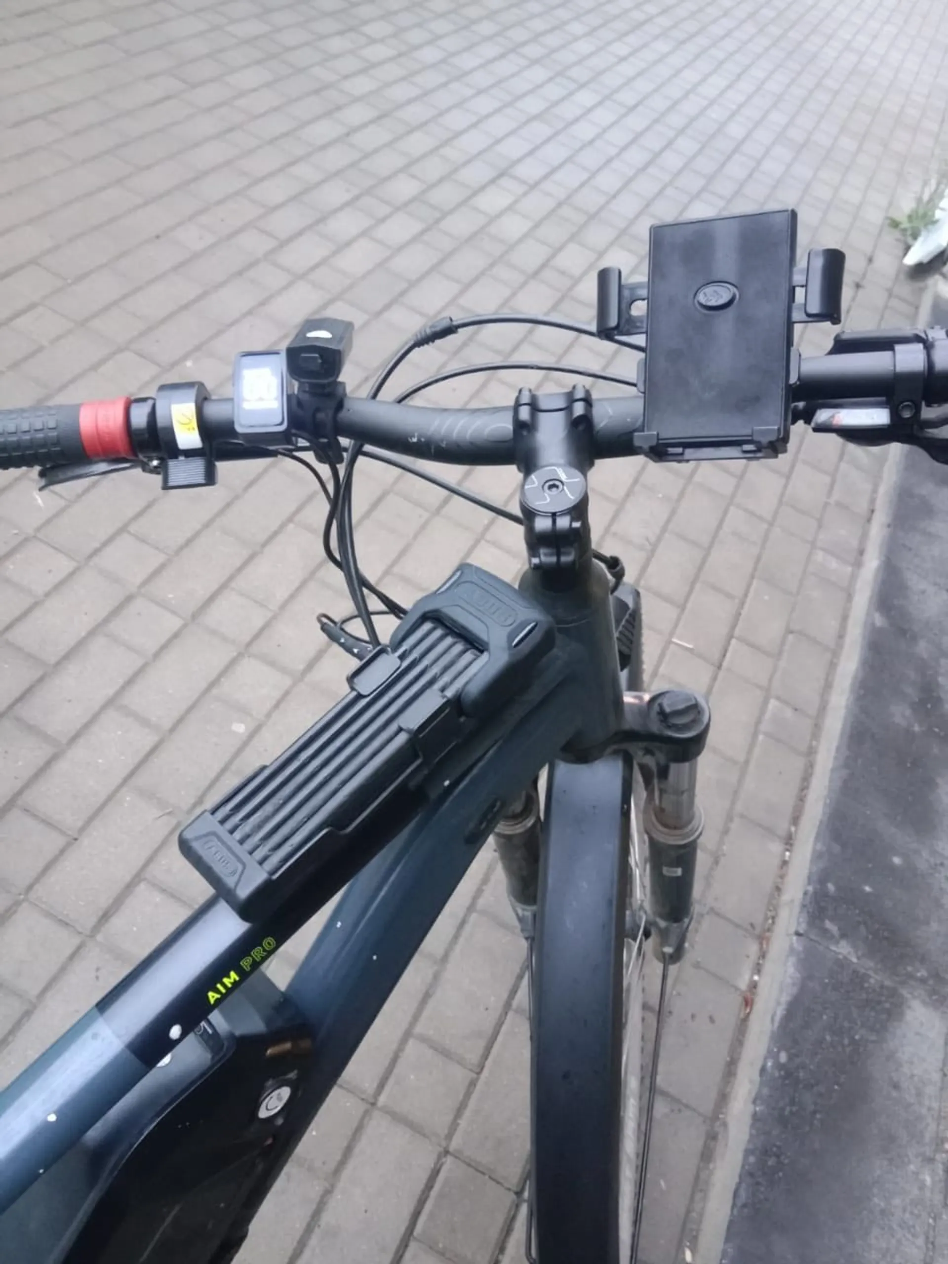 Elektriratas Cube Aim Pro koos aku ja lisatarvikutega, foto 1 6-st