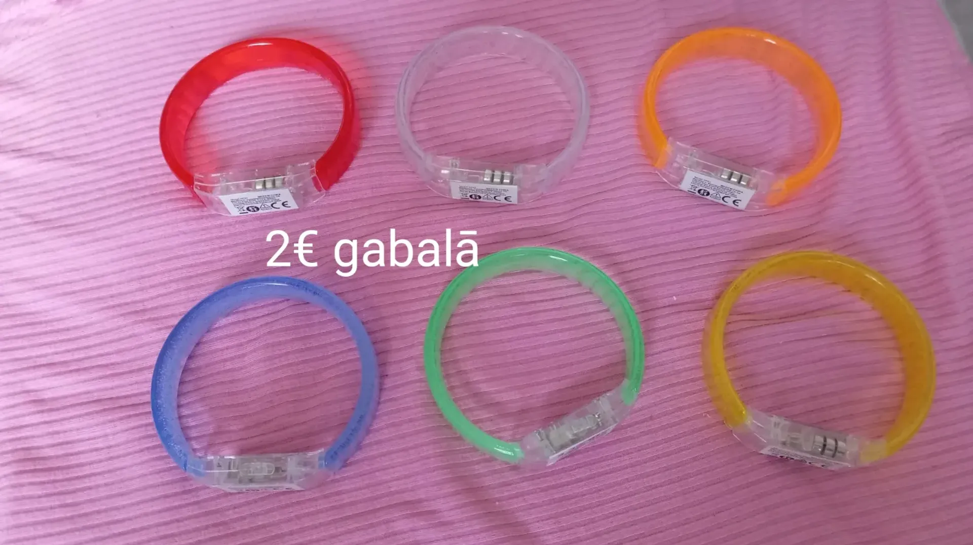 First photo of listing: Girls' jewellery. 50 pieces