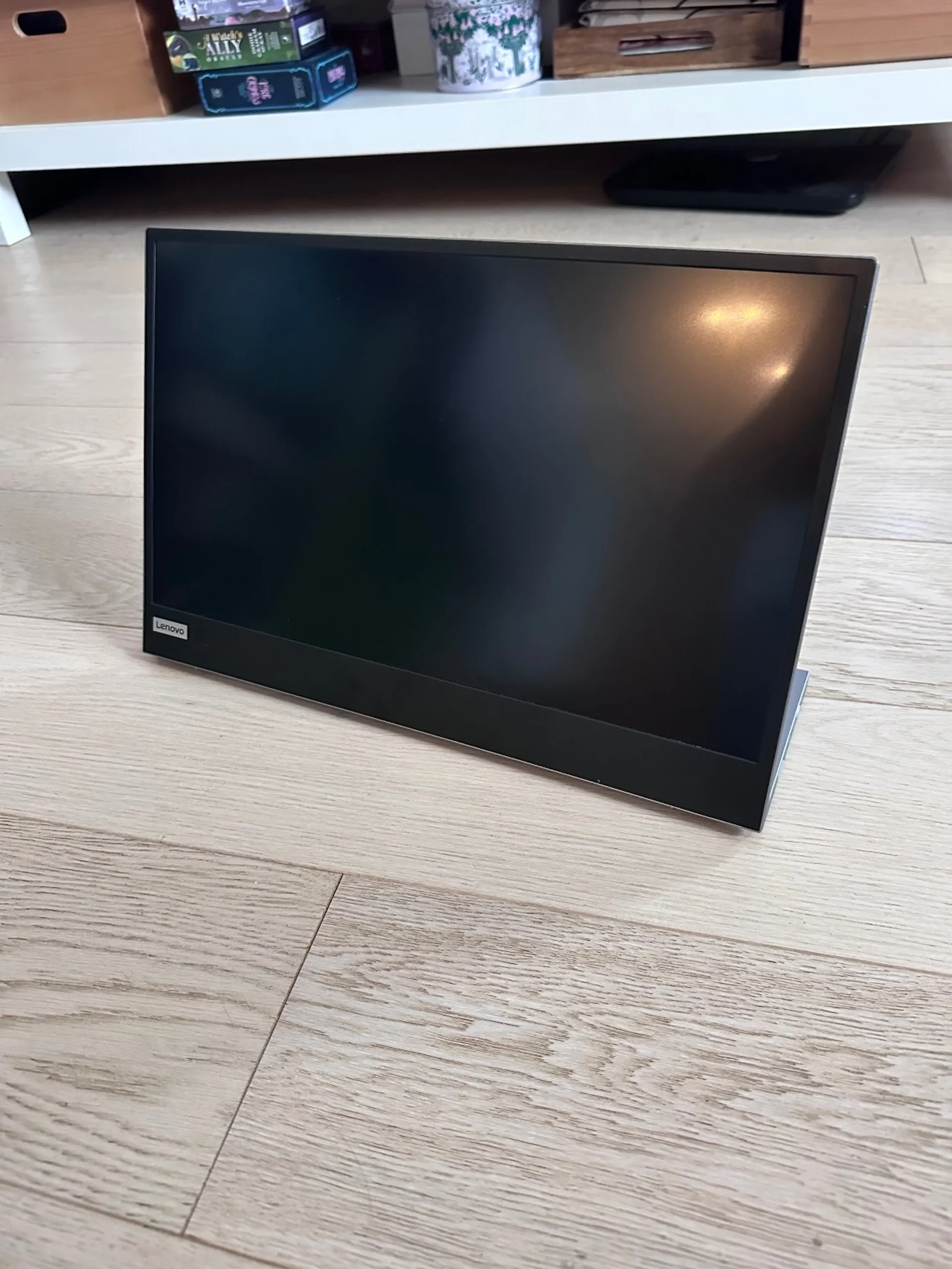Lenovo kaasaskantav monitor, foto 1 2-st